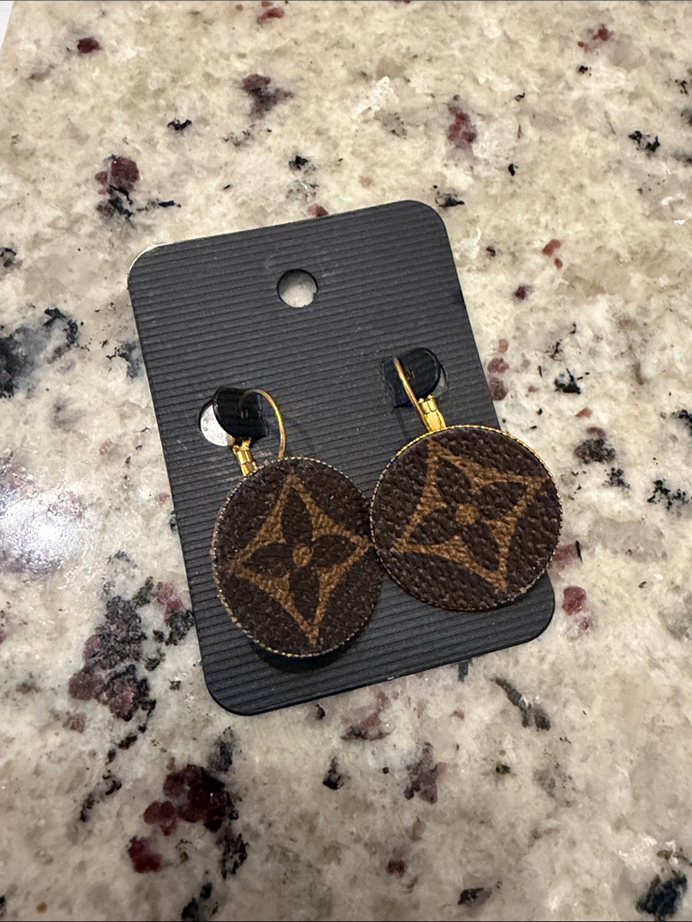 Repurposed earrings - Picture 2 of 4